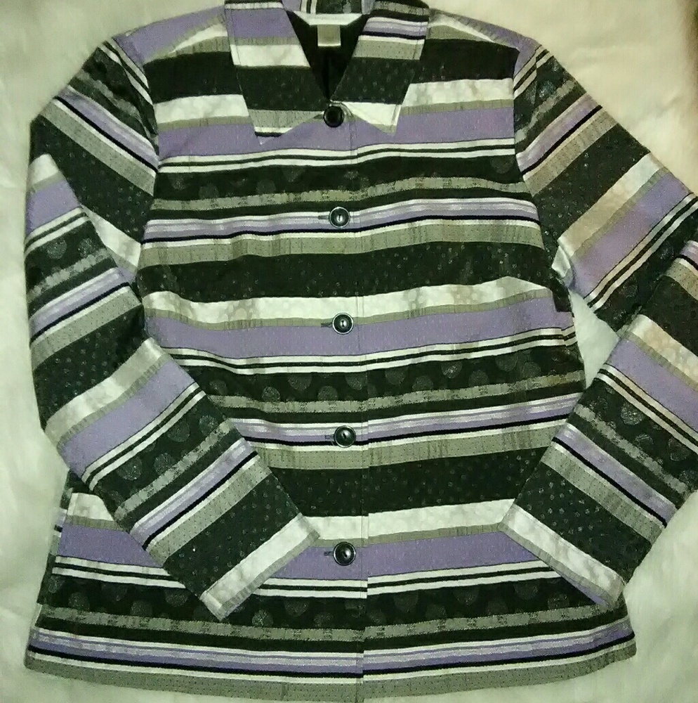 Blazer - Picture 2 of 3